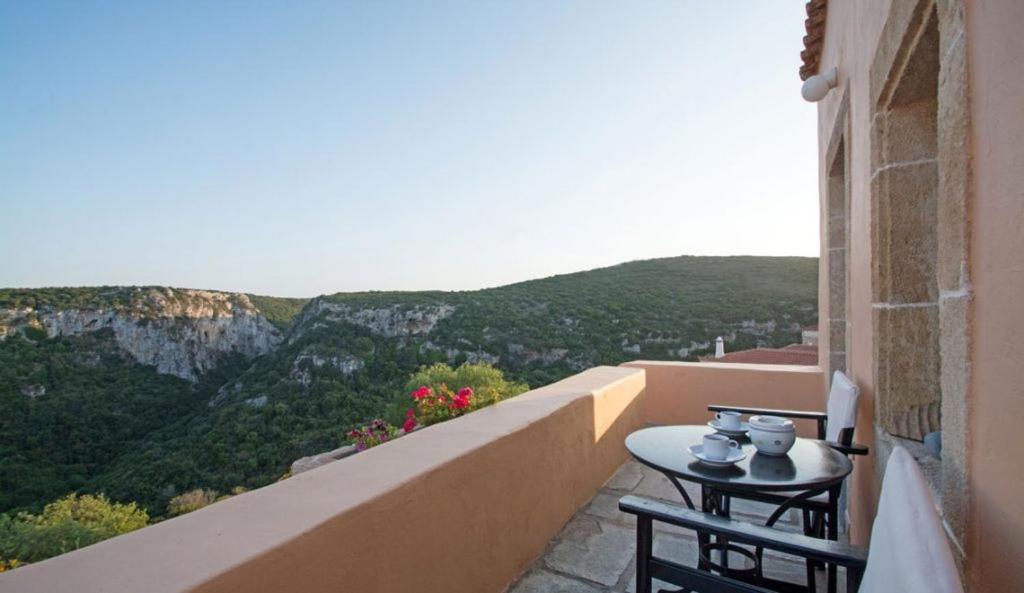 Abramis Rooms Mitata Екстер'єр фото