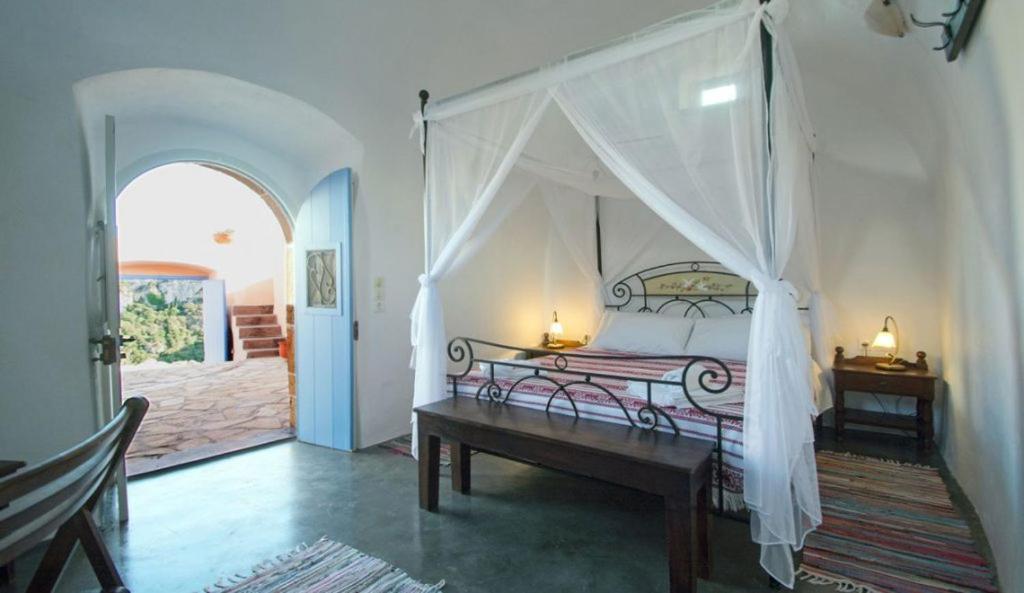 Abramis Rooms Mitata Екстер'єр фото