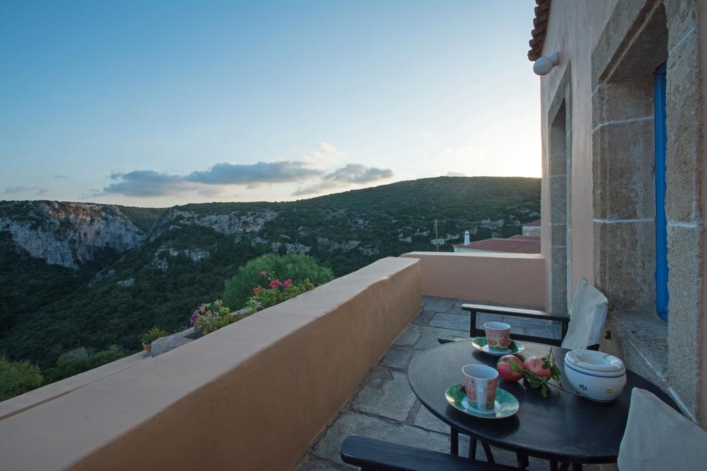 Abramis Rooms Mitata Екстер'єр фото
