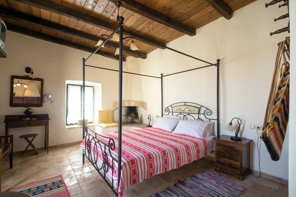 Abramis Rooms Mitata Екстер'єр фото
