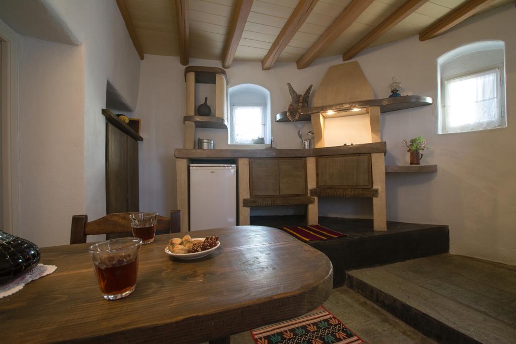 Abramis Rooms Mitata Екстер'єр фото