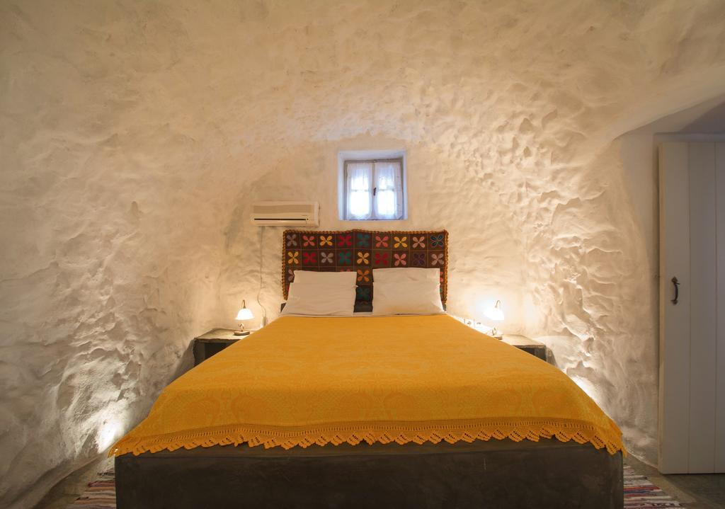 Abramis Rooms Mitata Екстер'єр фото